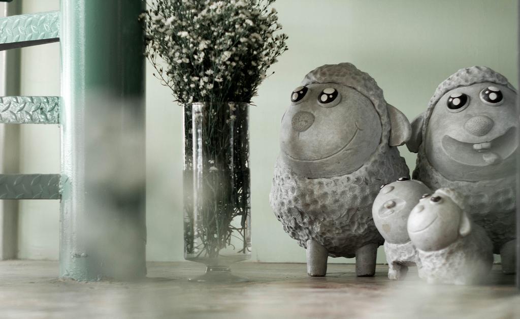Counting Sheep Hostel Банкок Екстериор снимка